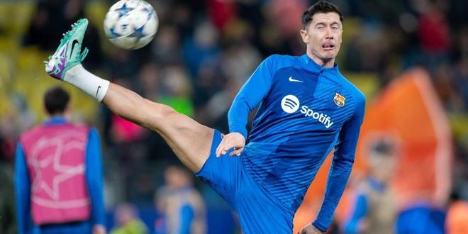 包含莱万多夫斯基在德国队比赛中败北，挺进下一轮引发热议！的词条